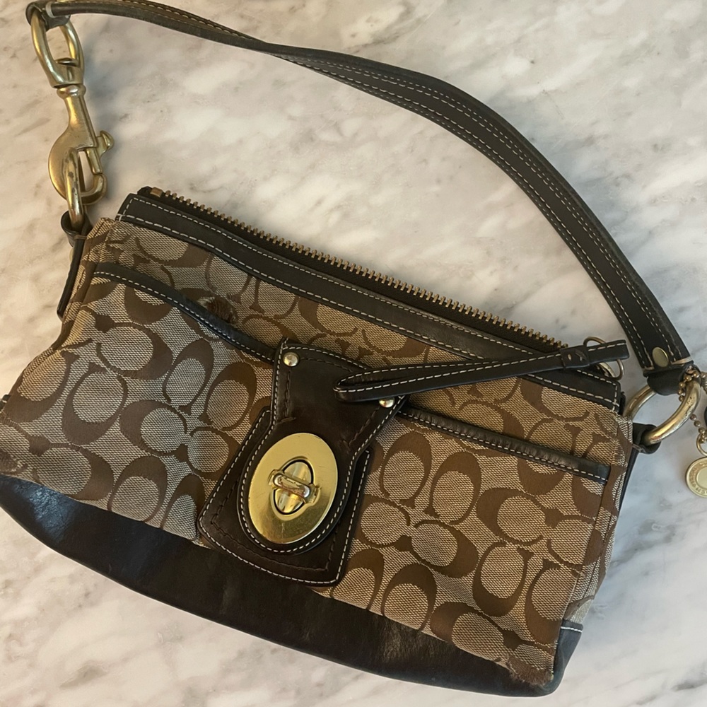 Vintage coach shoulder bag
